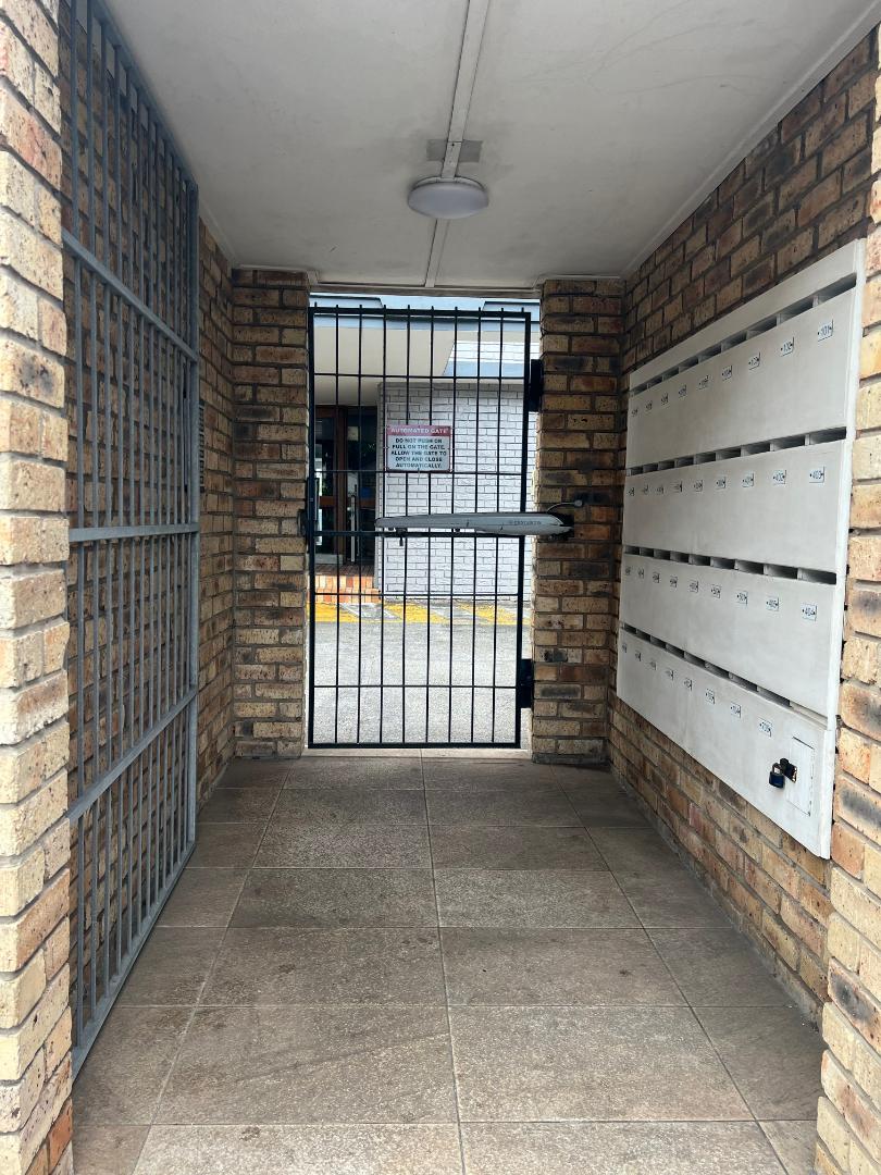 To Let 2 Bedroom Property for Rent in Richmond Hill Eastern Cape